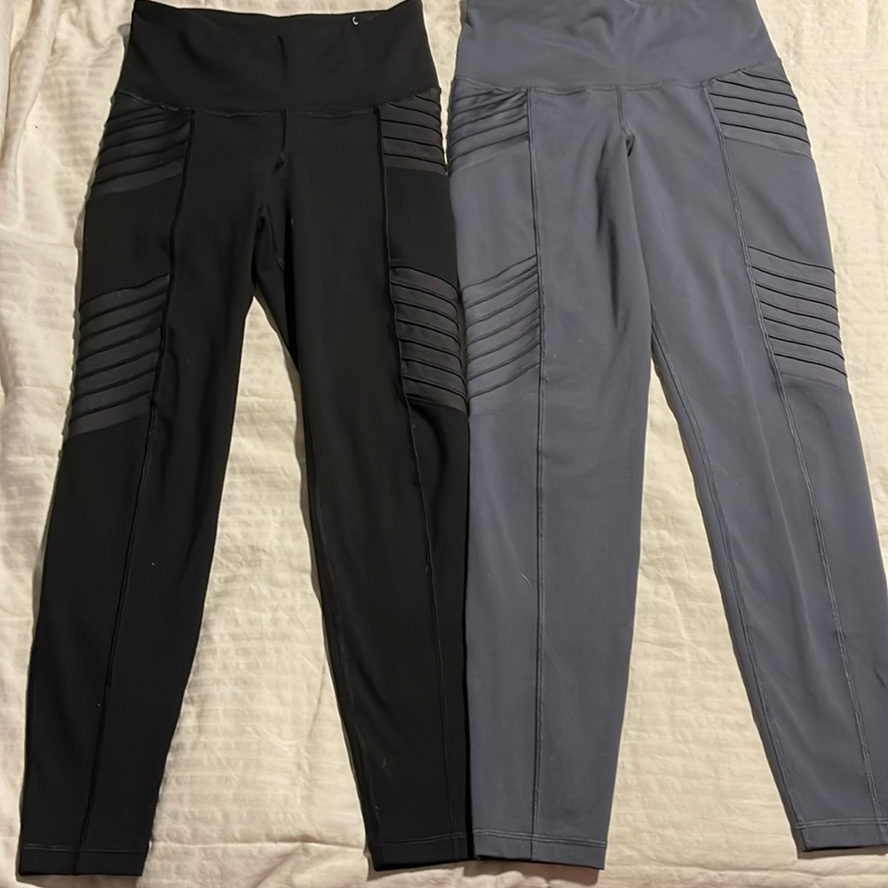 2 pairs Old Navy Moto leggings
